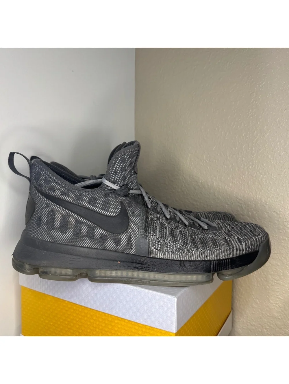 Nike KD 9 Elite Cool Grey Black Men’s Size 12 Basketball Shoes 843392-002